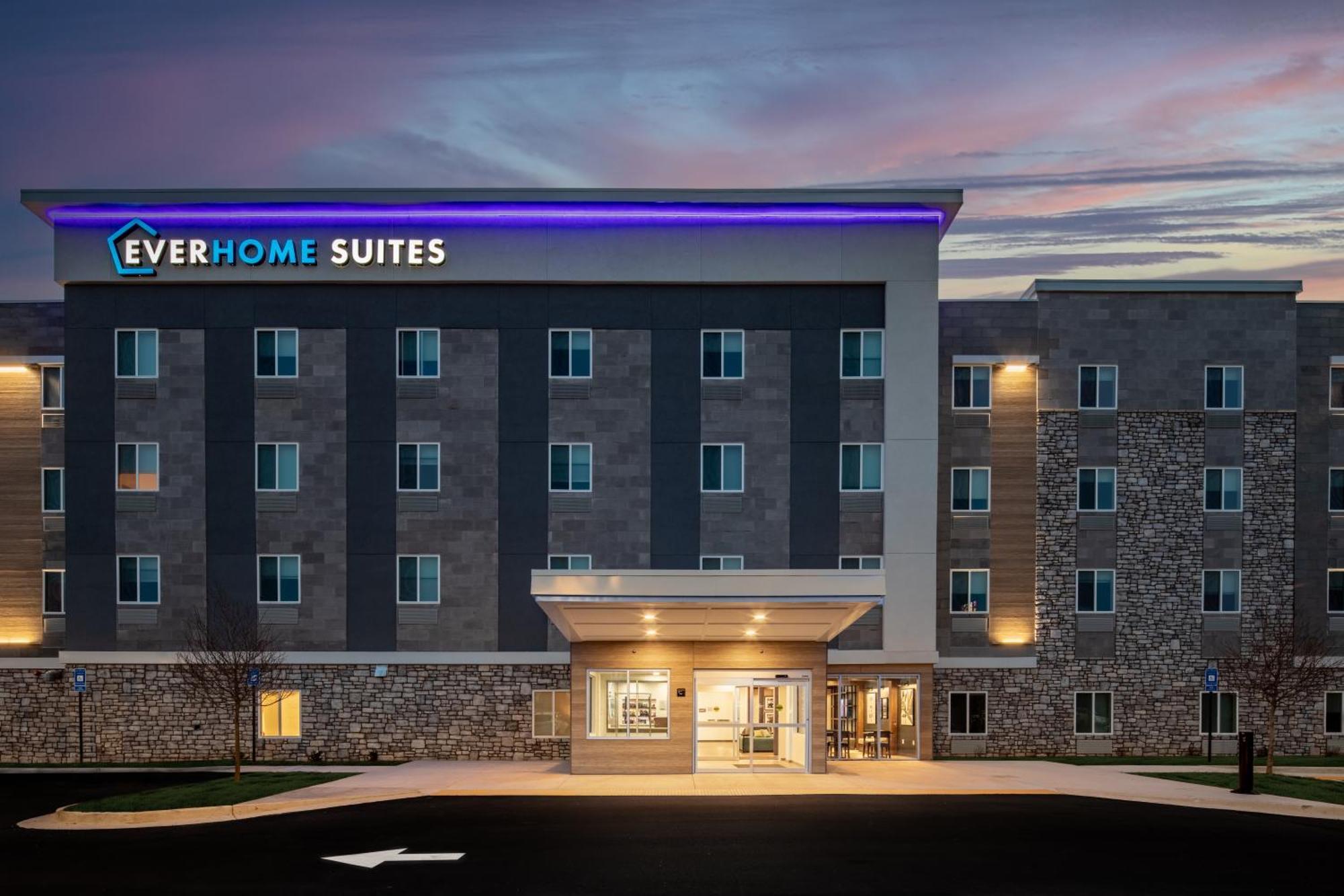 Everhome Suites Fayetteville Near Fort Bragg ภายนอก รูปภาพ