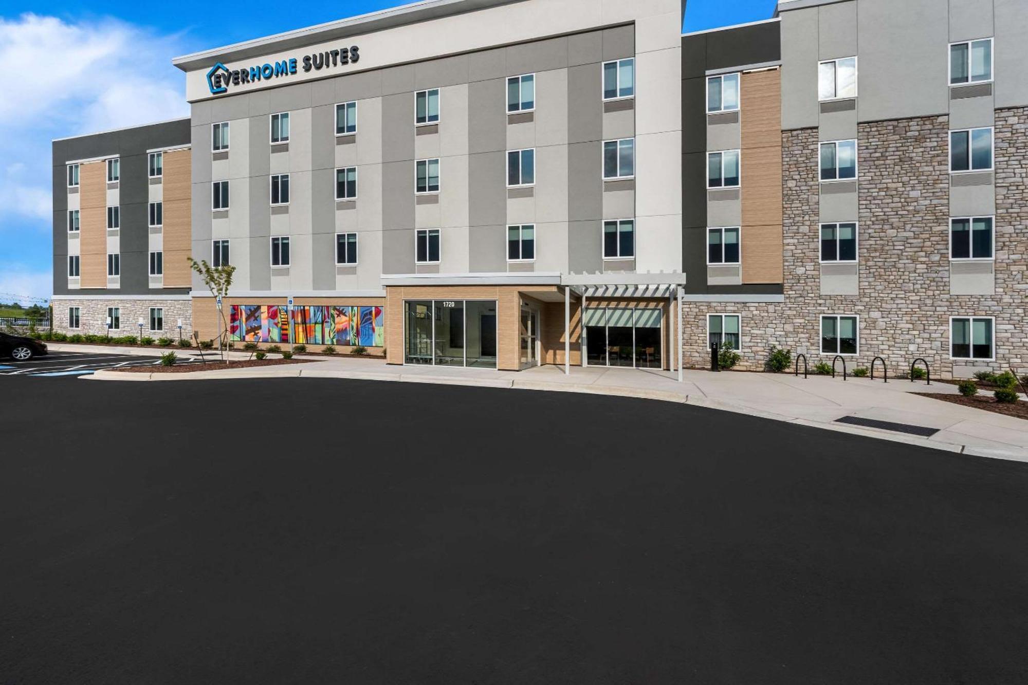 Everhome Suites Fayetteville Near Fort Bragg ภายนอก รูปภาพ