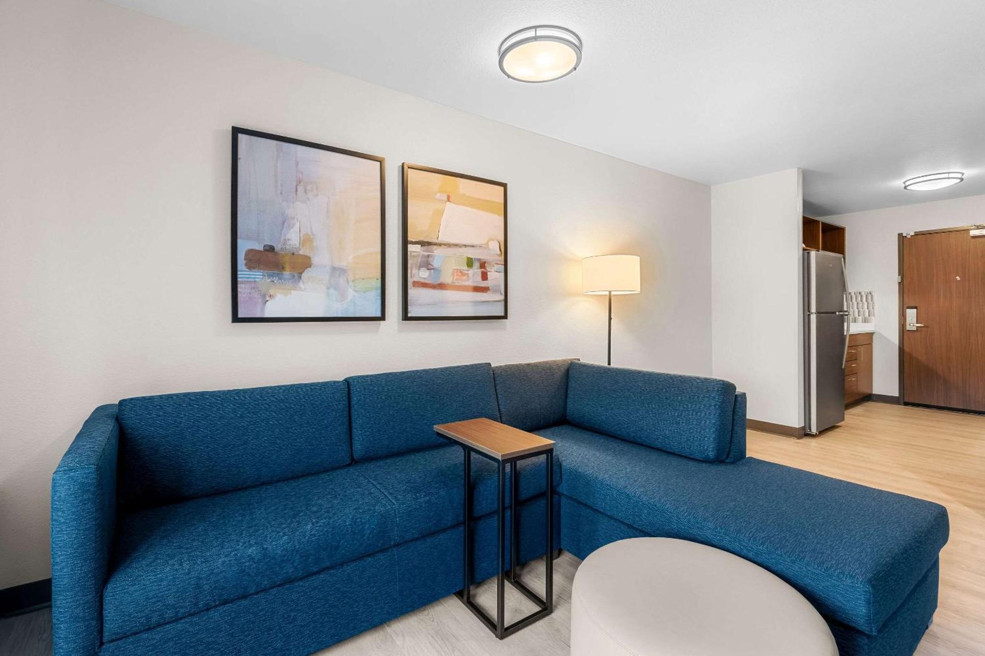 Everhome Suites Fayetteville Near Fort Bragg ภายนอก รูปภาพ