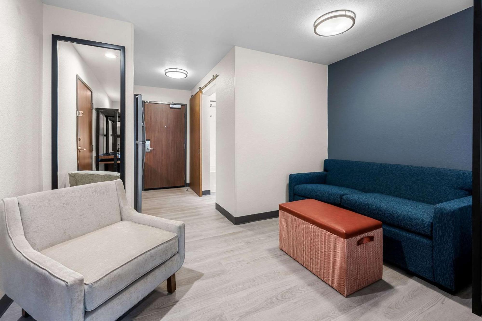 Everhome Suites Fayetteville Near Fort Bragg ภายนอก รูปภาพ